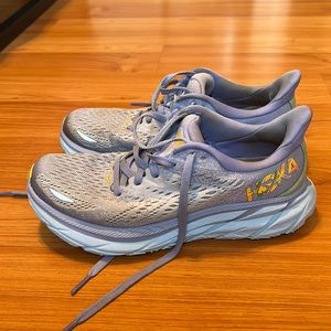 Hoka Clifton 8